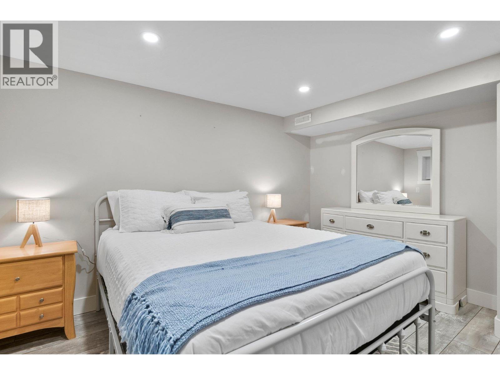 845 Richter Street - 31
