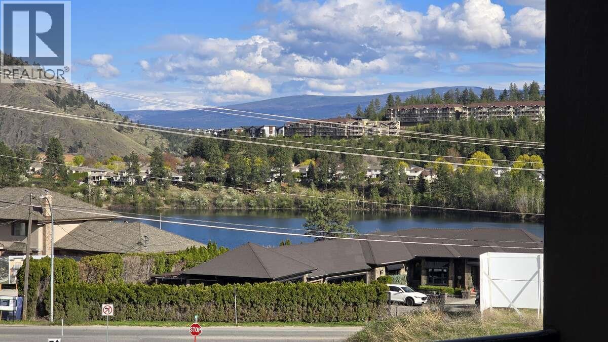2852 Canyon Crest Drive, West Kelowna