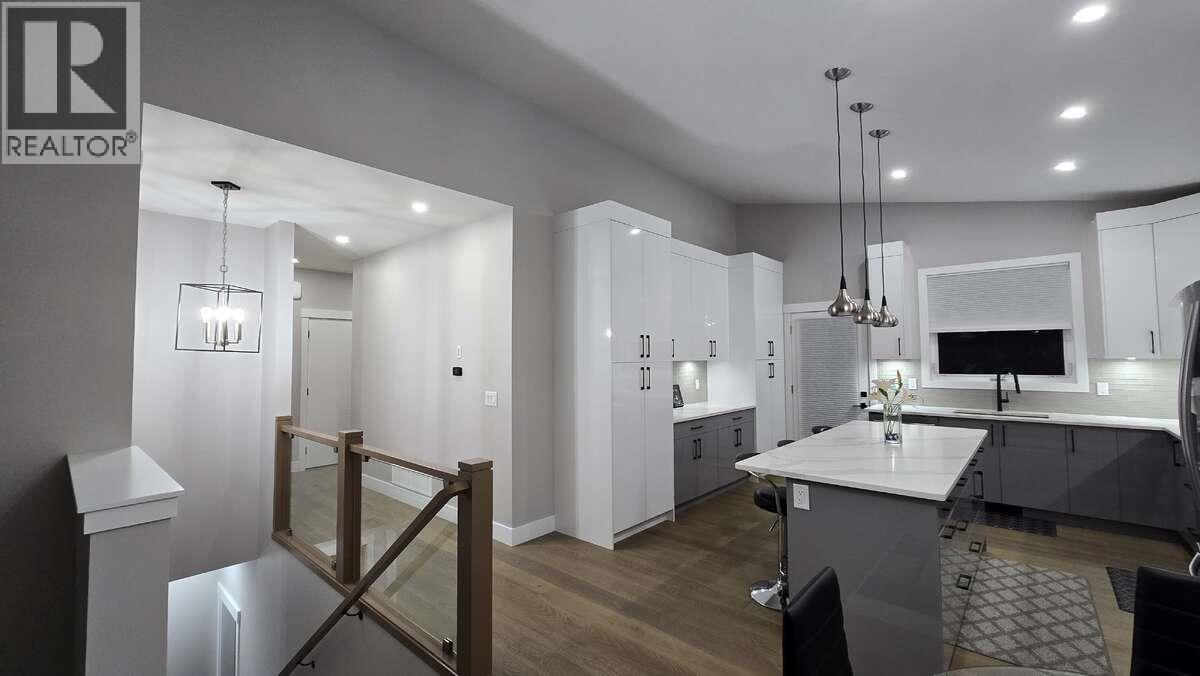 2852 Canyon Crest Drive, West Kelowna