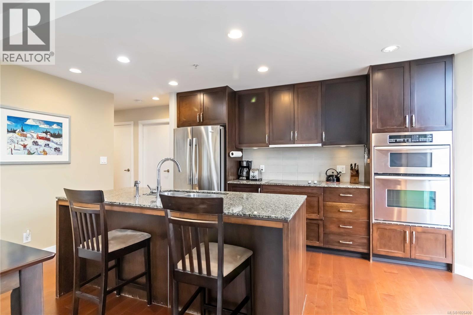 603 788 Humboldt St, Victoria