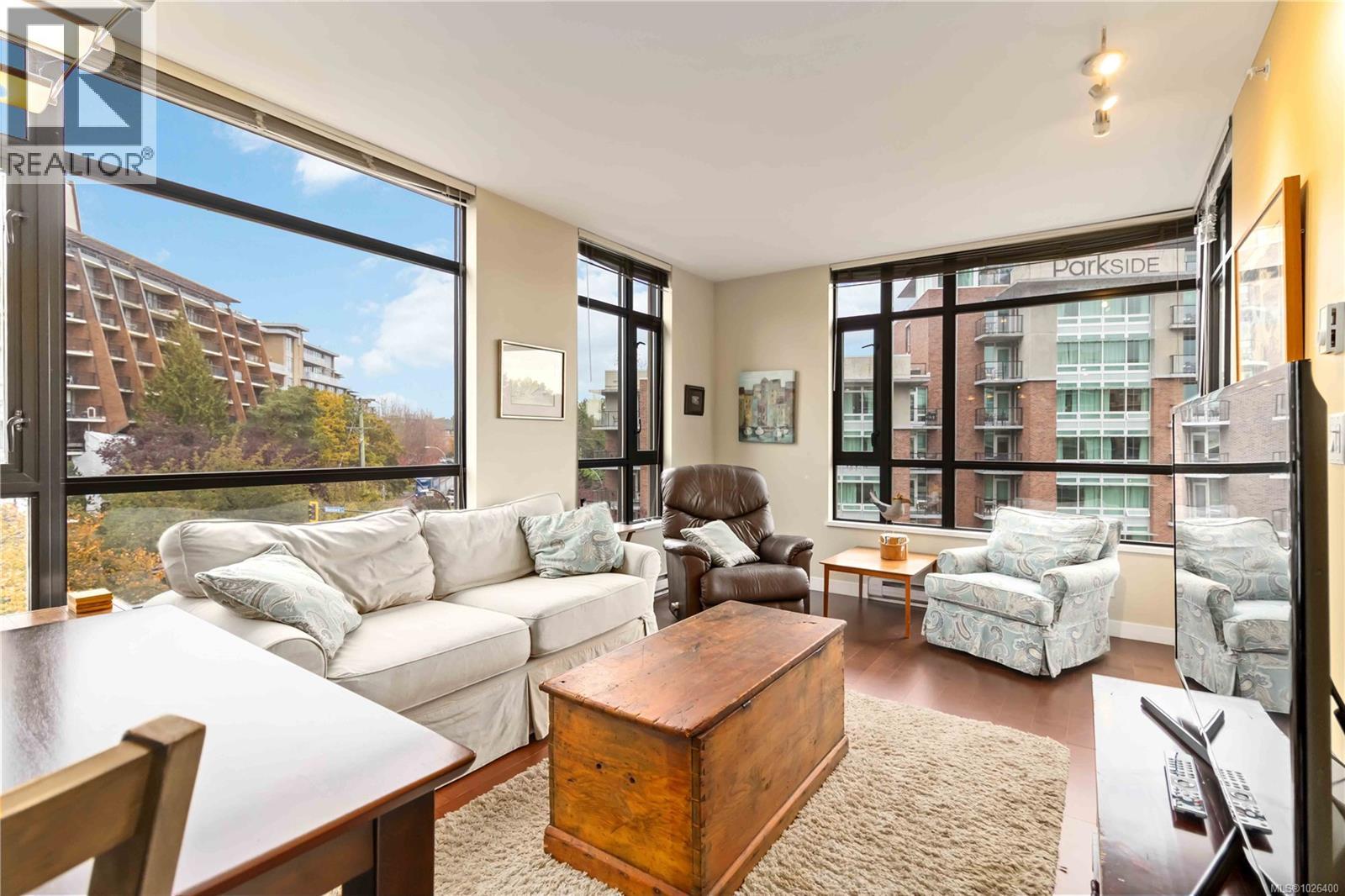 603 788 Humboldt St, Victoria