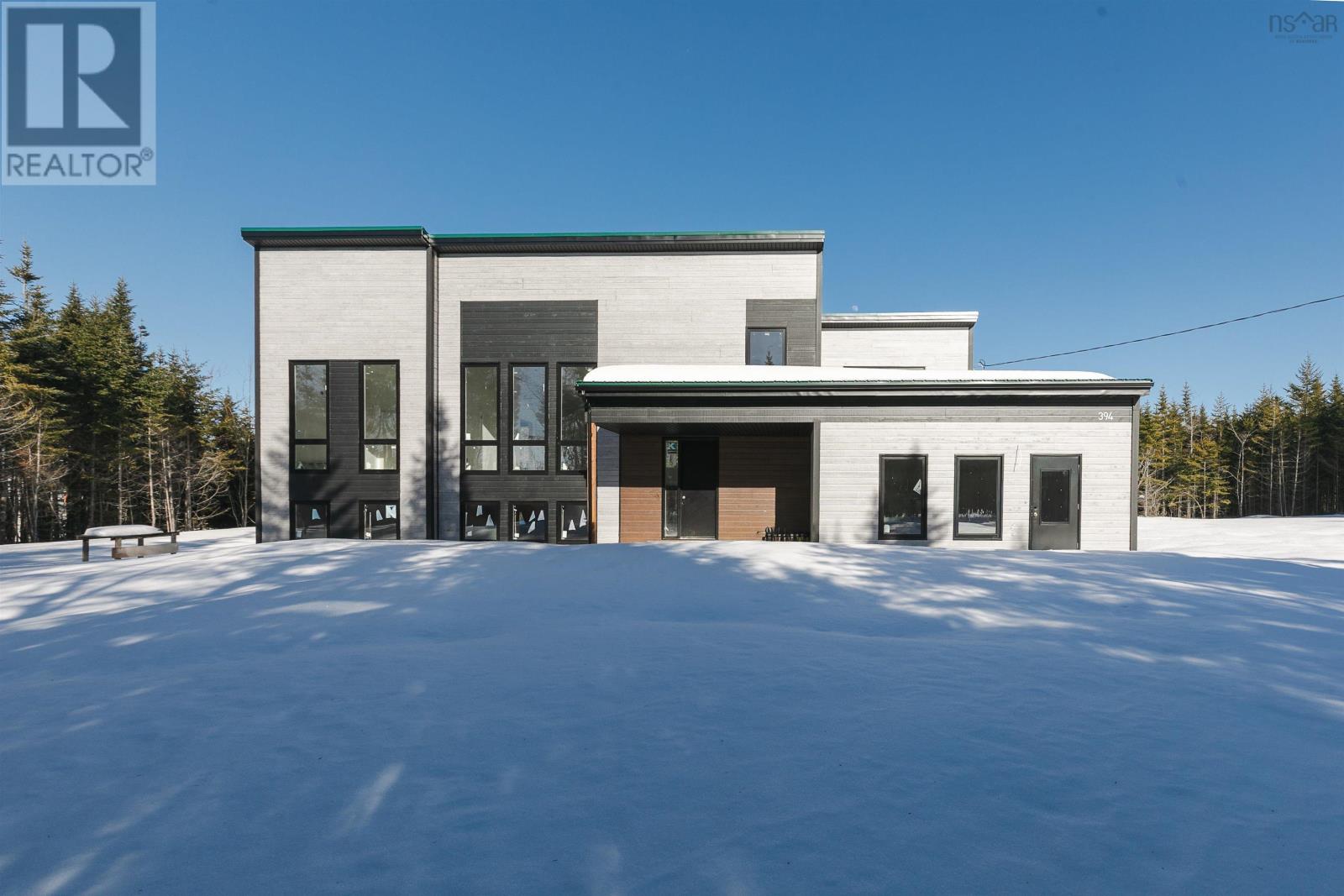 Property 5 of 9 of 394 Canoe Crescent