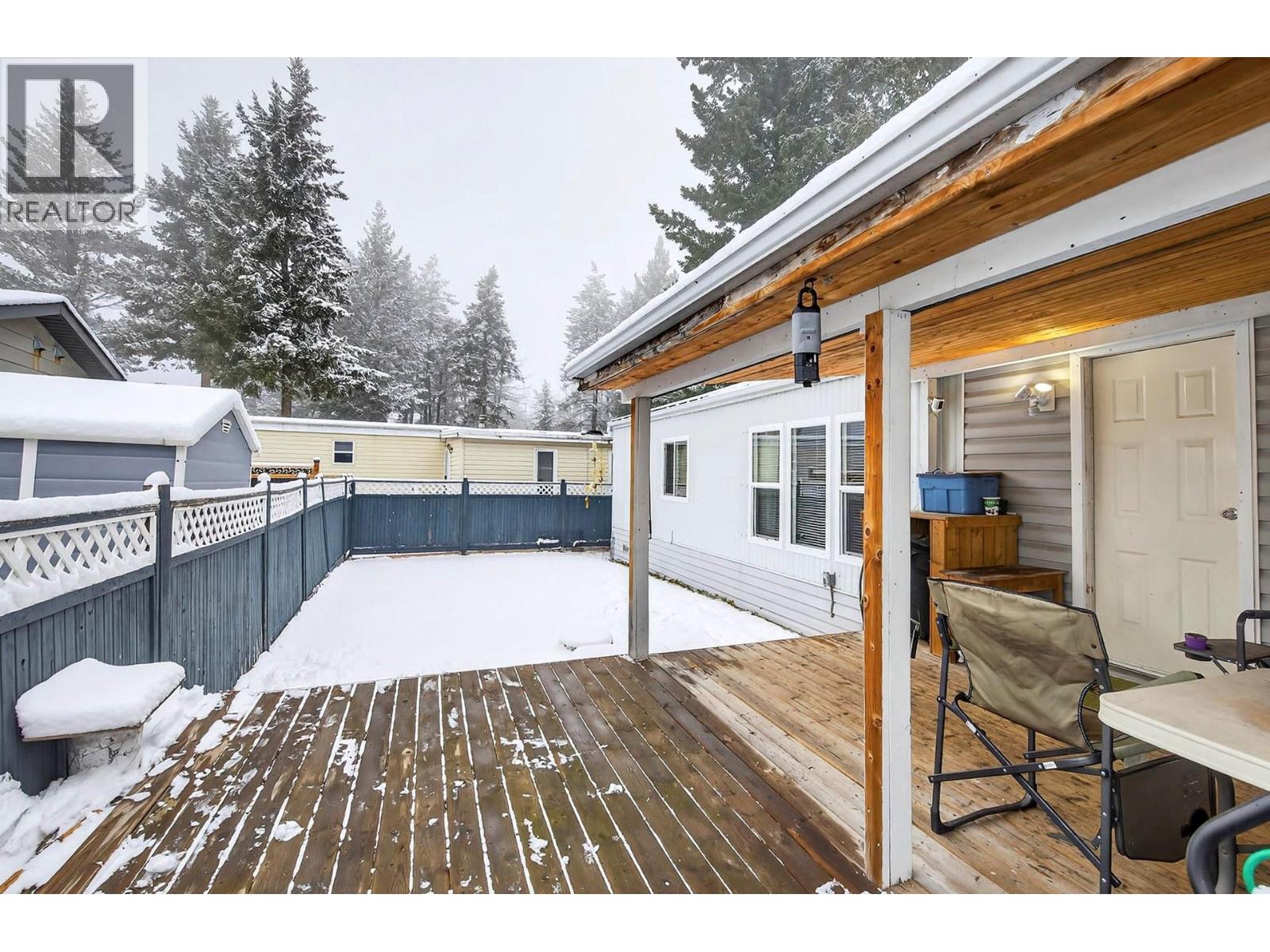 #8 1555 HOWE Road - 16