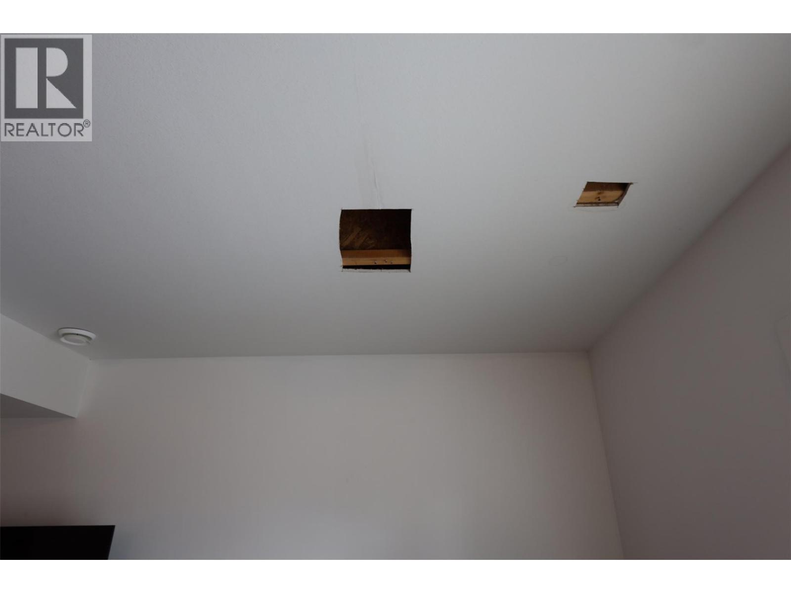 571 Mountain Drive, Vernon