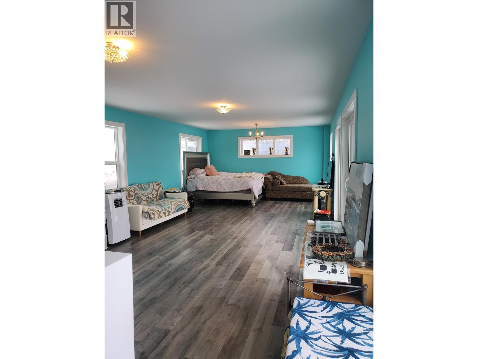 571 Mountain Drive, Vernon