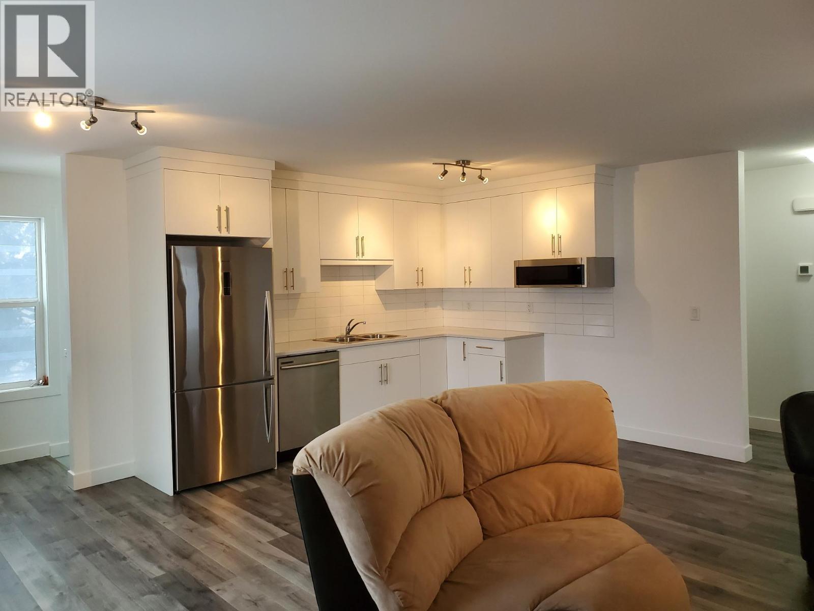 571 Mountain Drive, Vernon