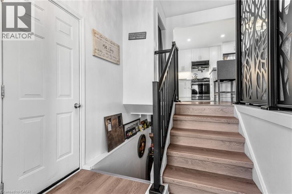 136 LIMPERT Avenue, Cambridge, Ontario, N3C1B9 — Photo 28