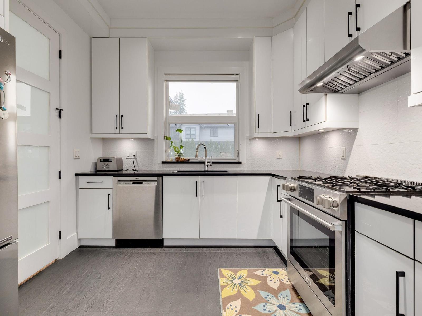 2875 164A STREET, Surrey