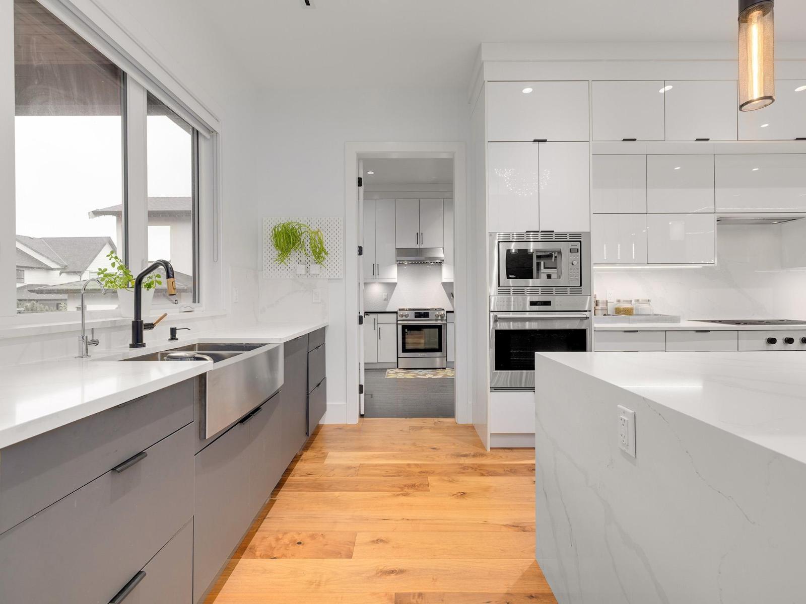 2875 164A STREET, Surrey