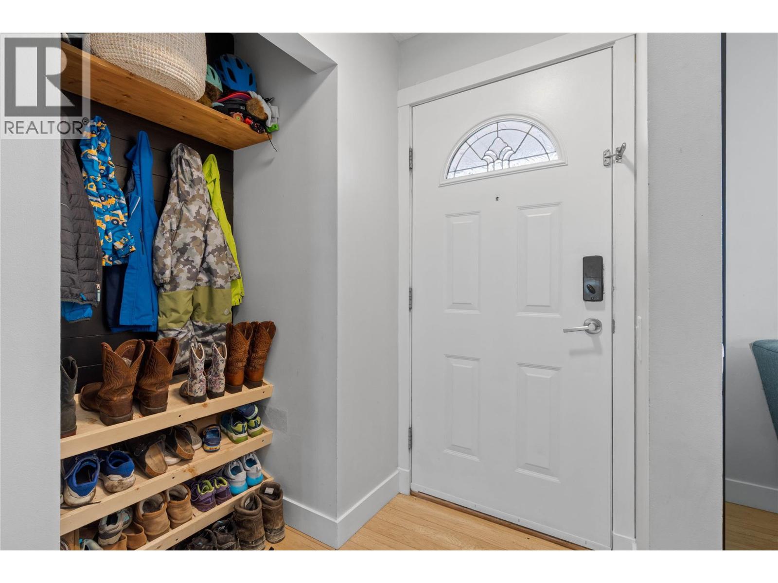 2585 QU'APPELLE Boulevard, Kamloops