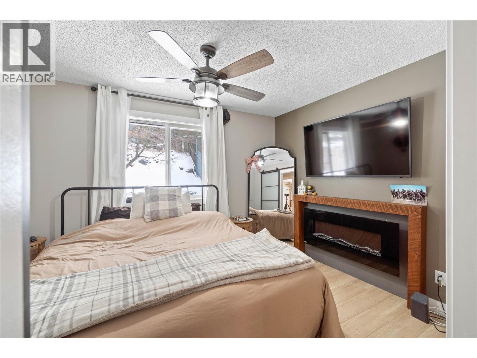 2585 QU'APPELLE Boulevard, Kamloops