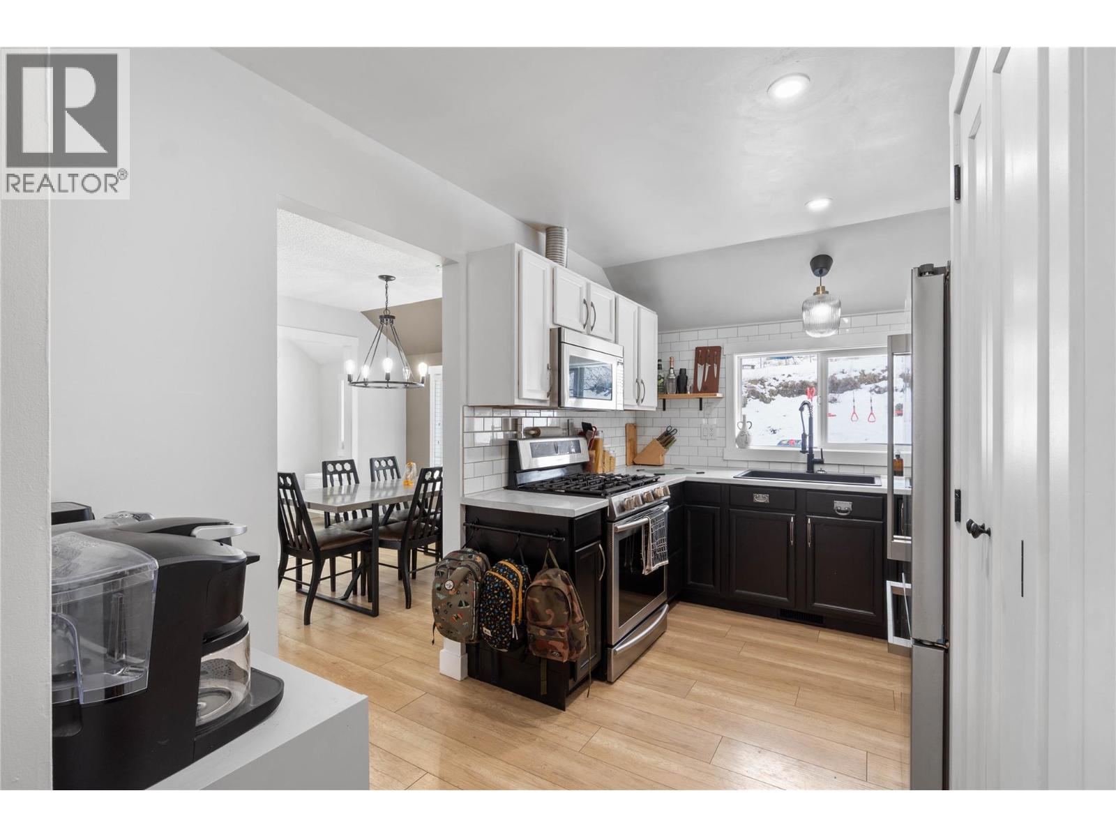 2585 QU'APPELLE Boulevard, Kamloops