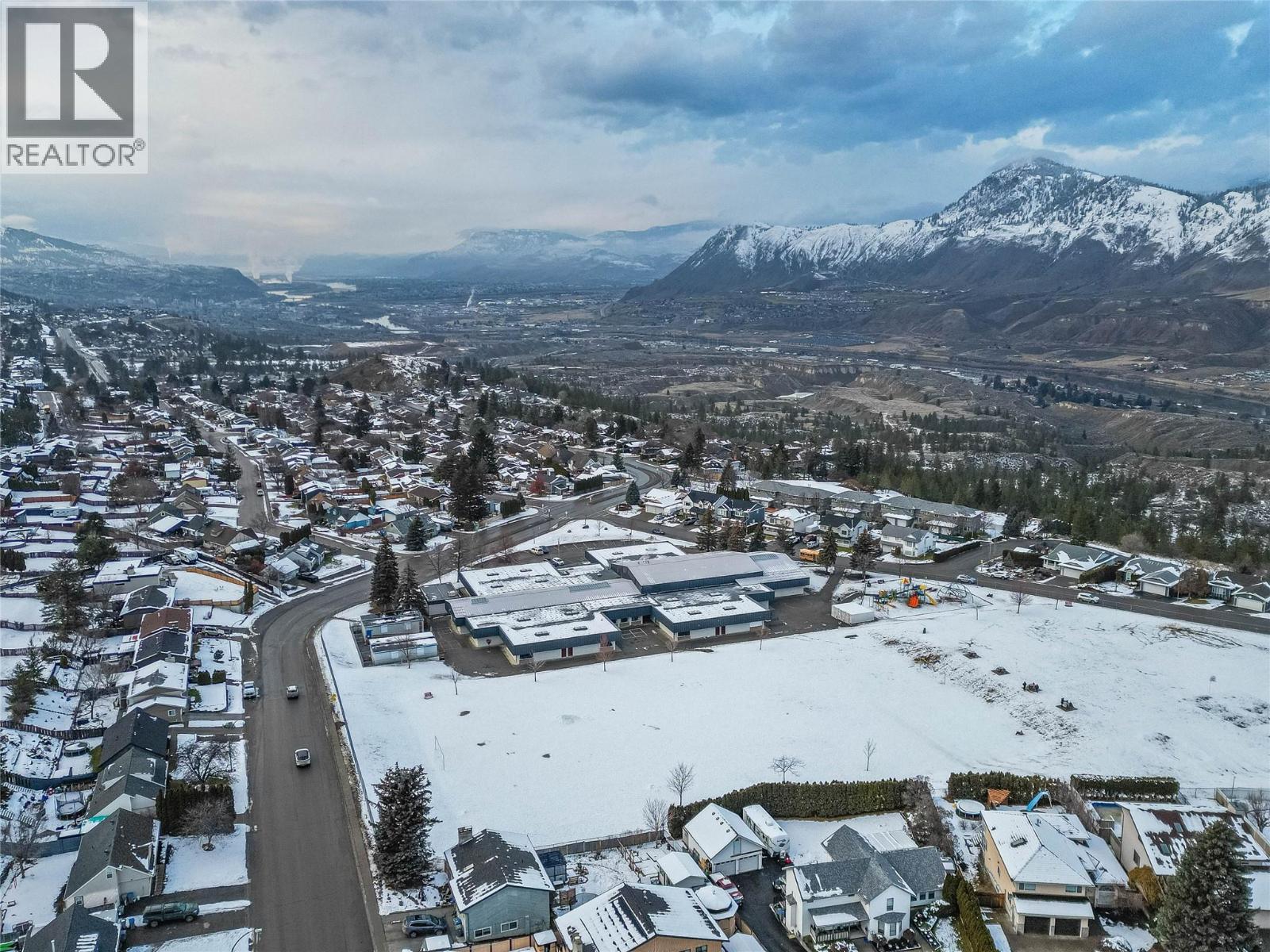 2585 QU'APPELLE Boulevard, Kamloops