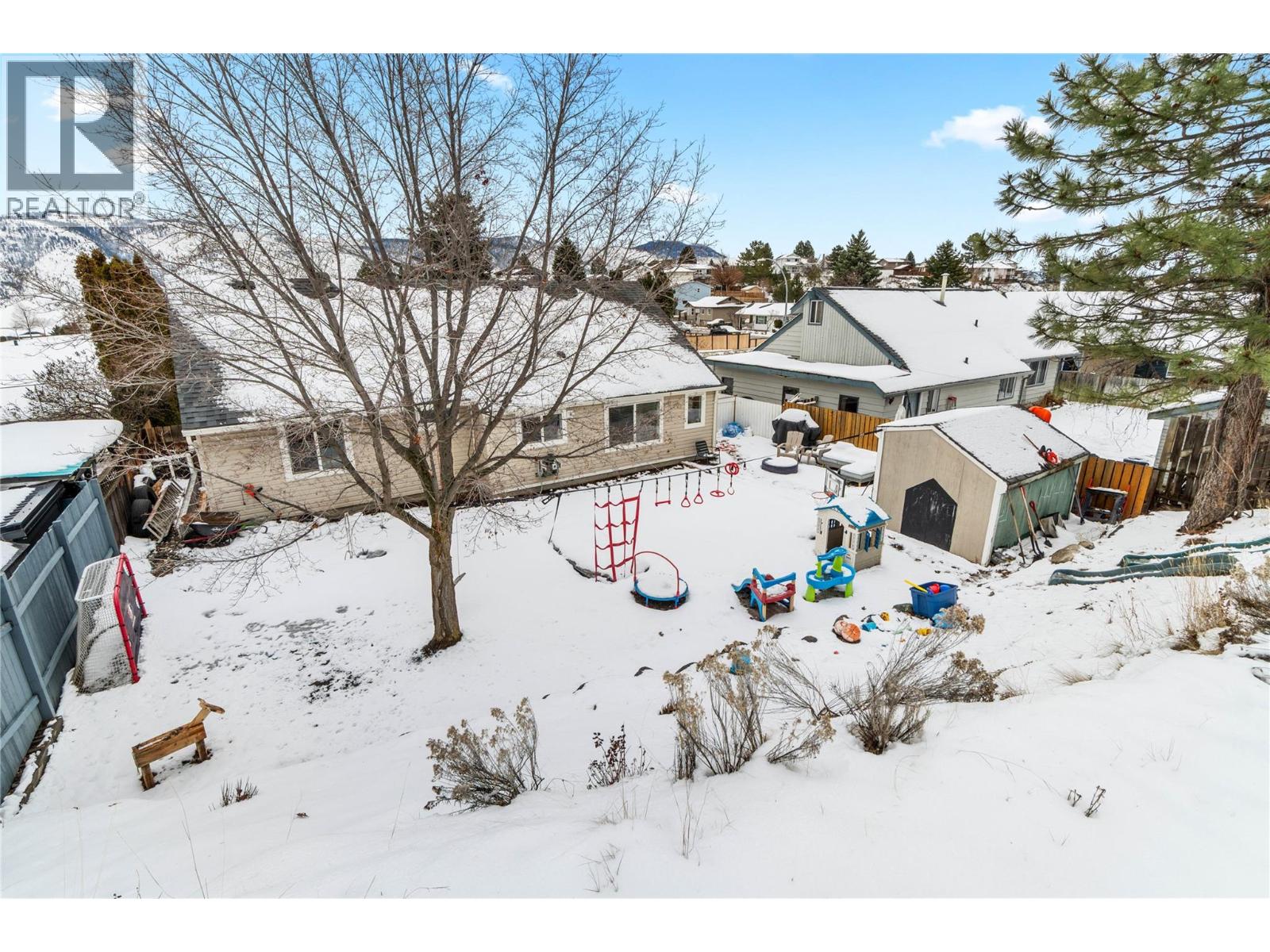 2585 QU'APPELLE Boulevard, Kamloops