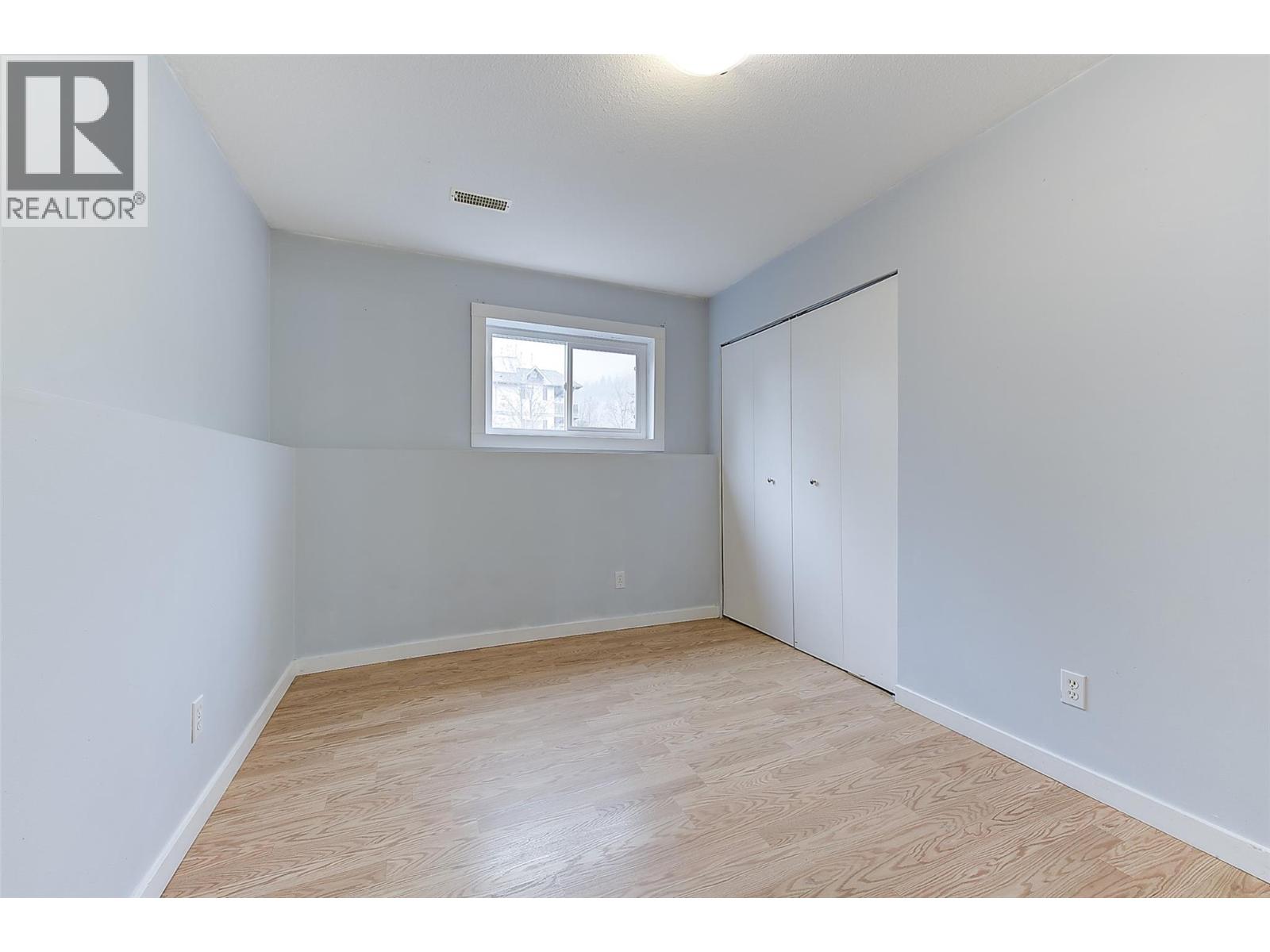 2732 Riffington Place, West Kelowna