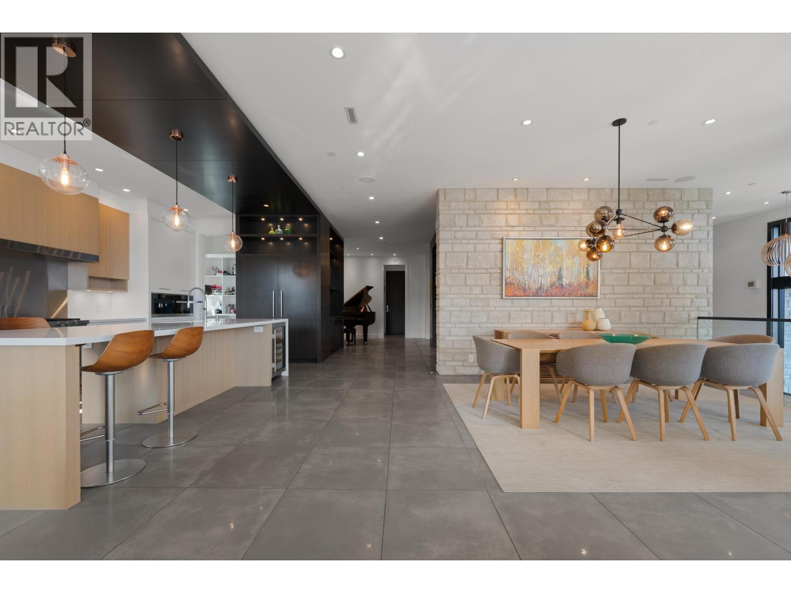 4799 CLOVELLY WALK, West Vancouver