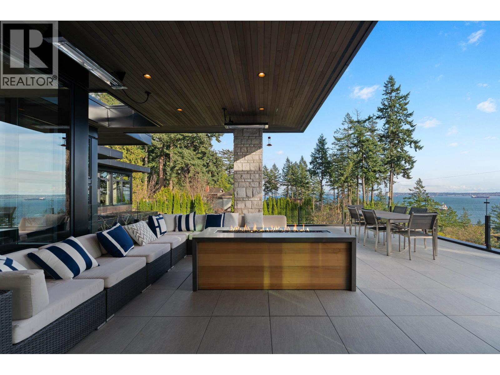 4799 CLOVELLY WALK, West Vancouver