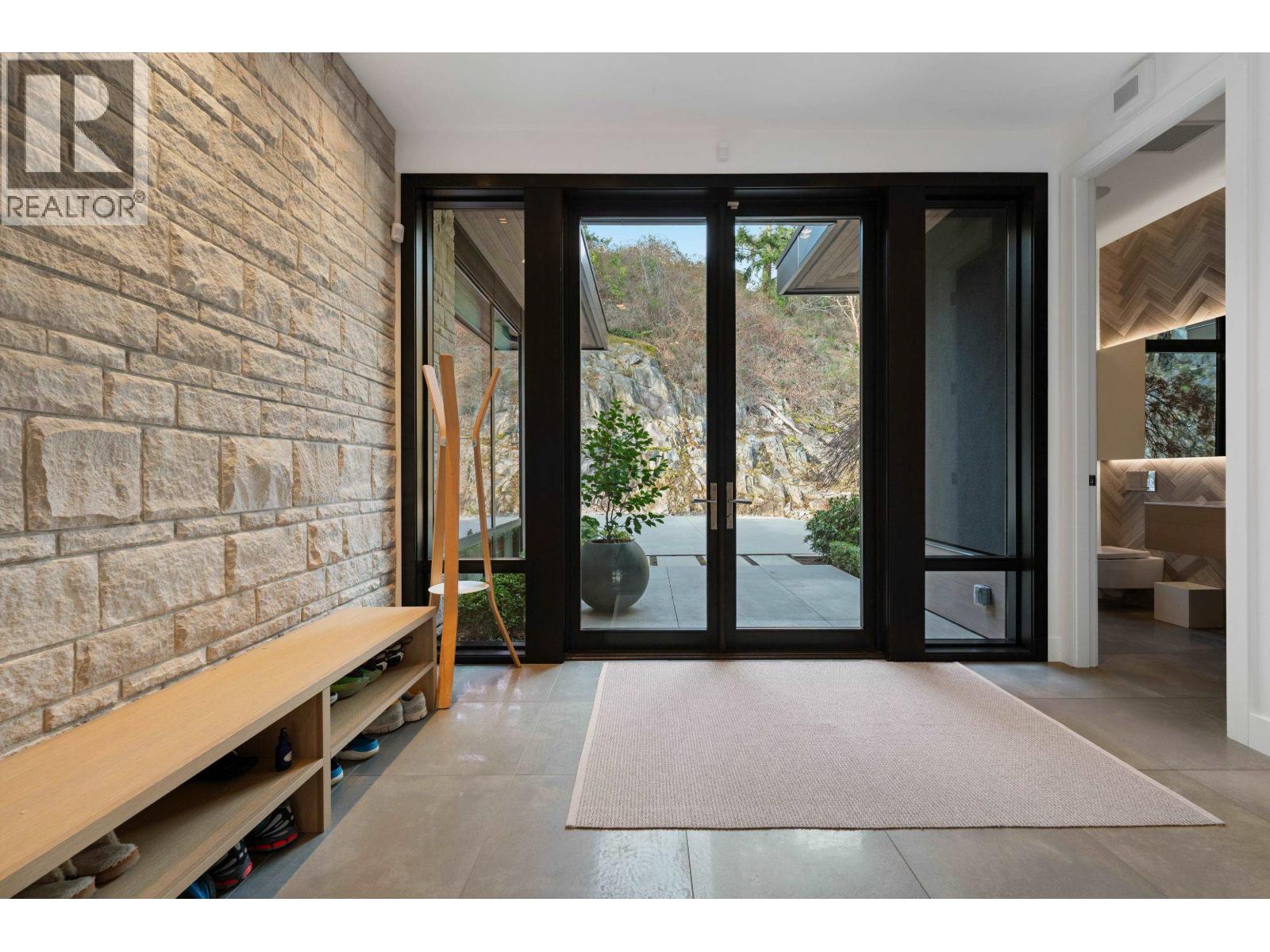4799 CLOVELLY WALK, West Vancouver