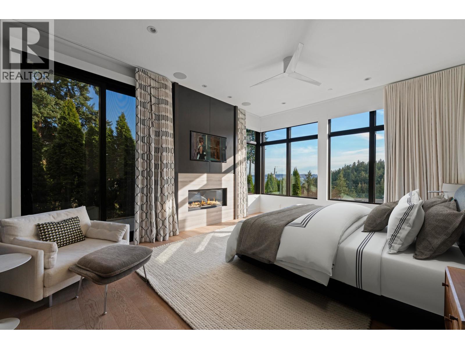 4799 CLOVELLY WALK, West Vancouver