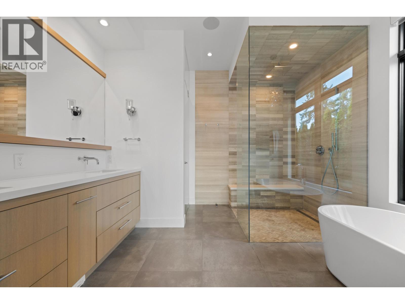 4799 CLOVELLY WALK, West Vancouver