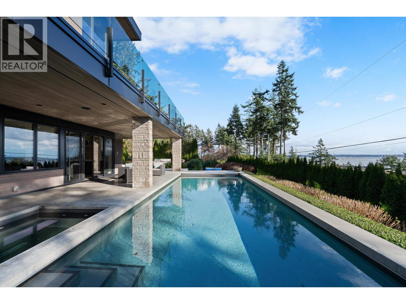 4799 CLOVELLY WALK, West Vancouver