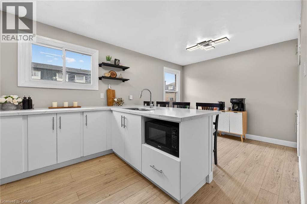 23 ROSEDALE COURT - 11