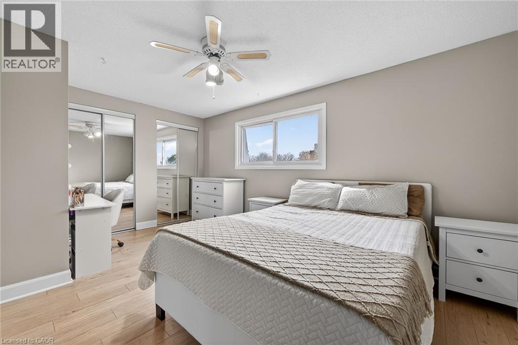 23 ROSEDALE COURT - 21