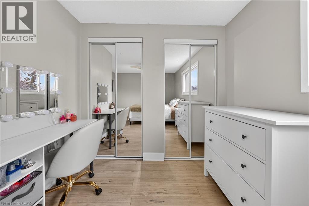 23 ROSEDALE COURT - 22