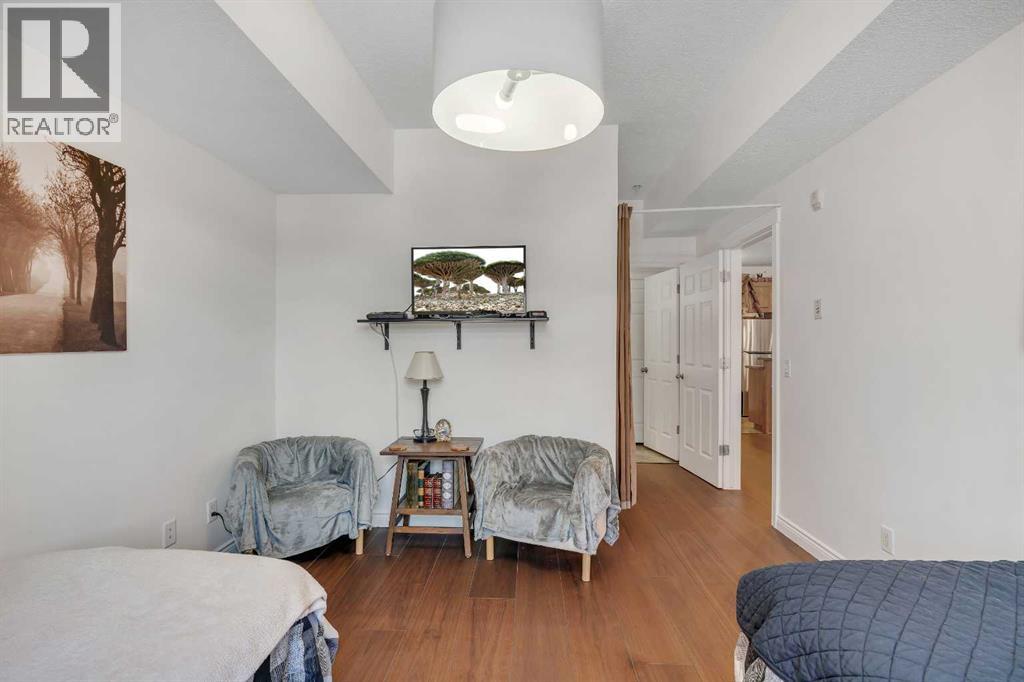 Single Family House for Sale in   Hemlock Crescent SW Spruce Cliff Calgary 