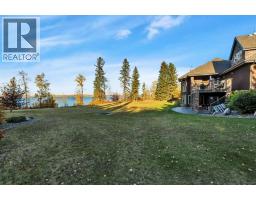2210b Township Road 392, Rural Lacombe County, AB T4E2W7 Photo 44