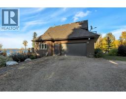 2210b Township Road 392, Rural Lacombe County, AB T4E2W7 Photo 47