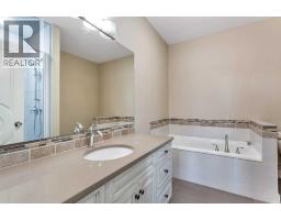 2210b Township Road 392, Rural Lacombe County, AB T4E2W7 Photo 35