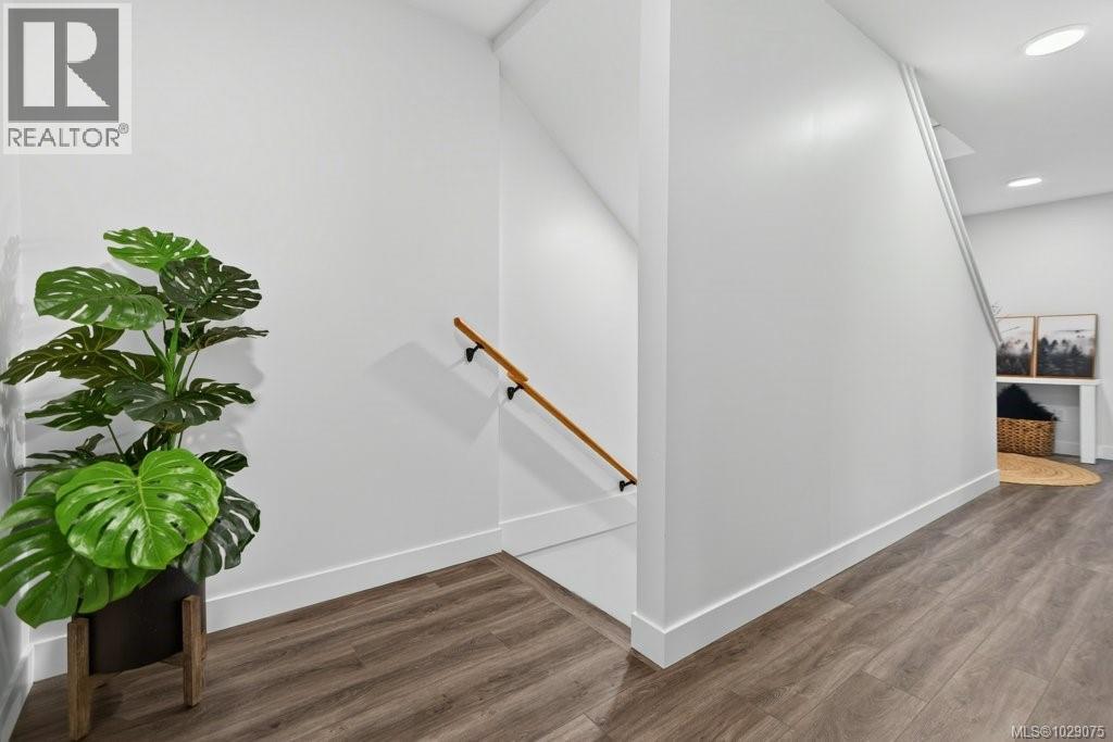 #B 1328 NORDIC DR - 50