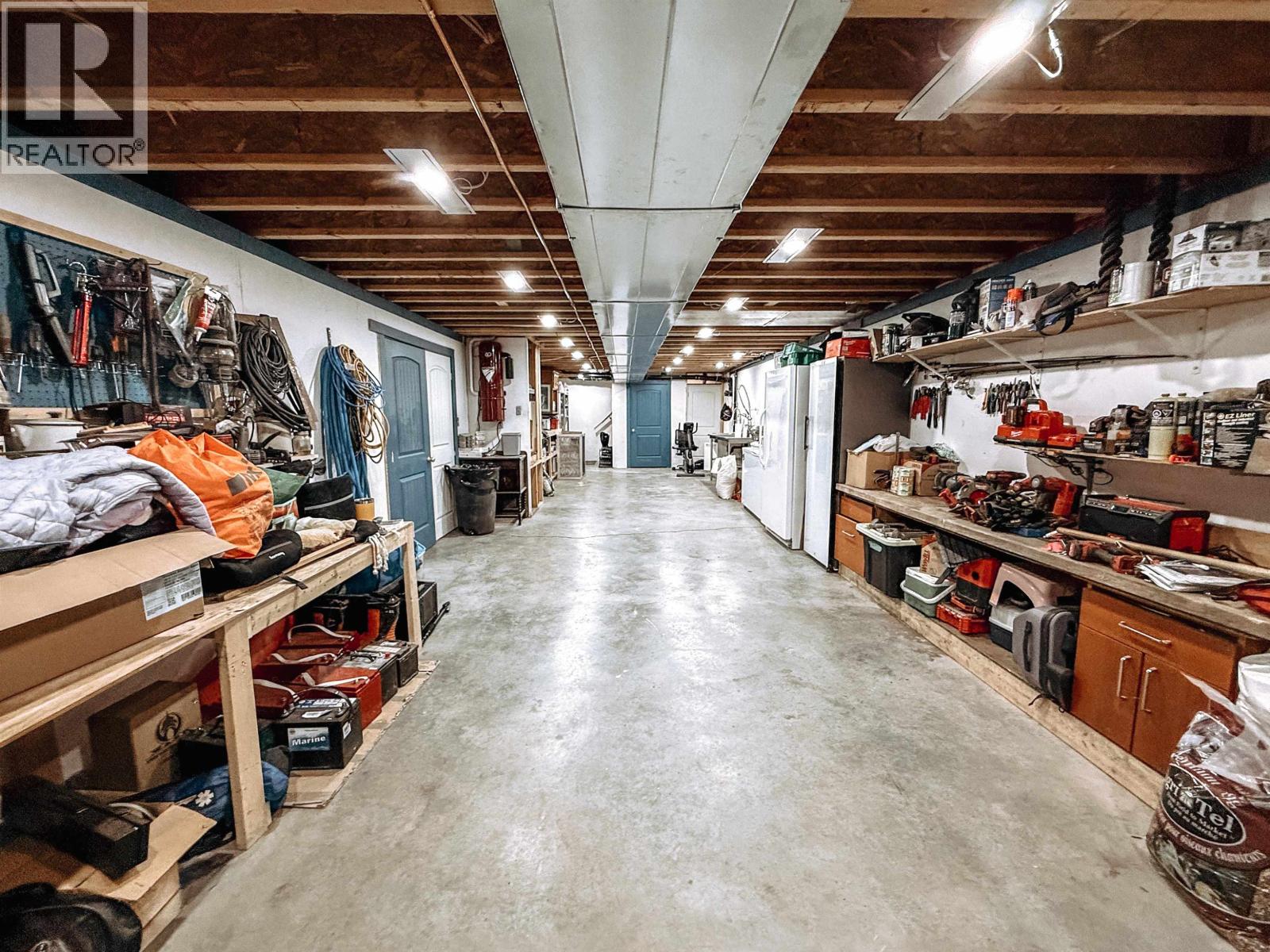 5360 KALLUM DRIVE - 33