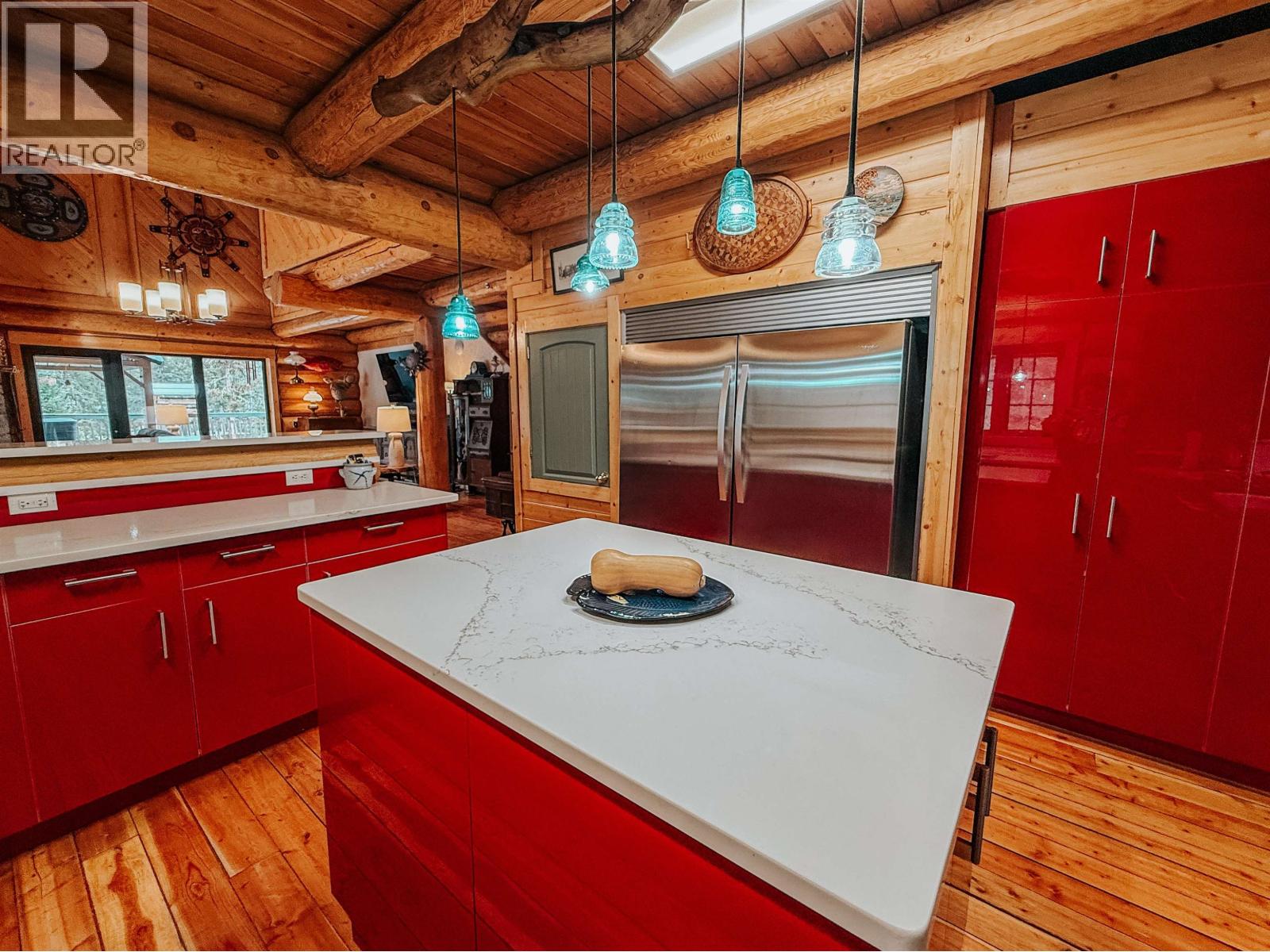 5360 KALLUM DRIVE - 8