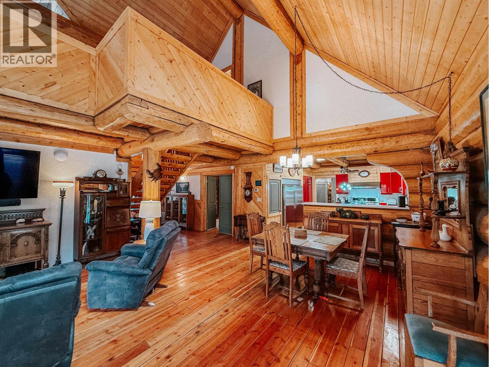 5360 KALLUM DRIVE - 11