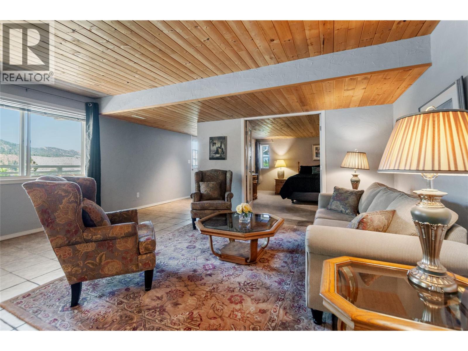 1214 Peachcliff Drive, Okanagan Falls