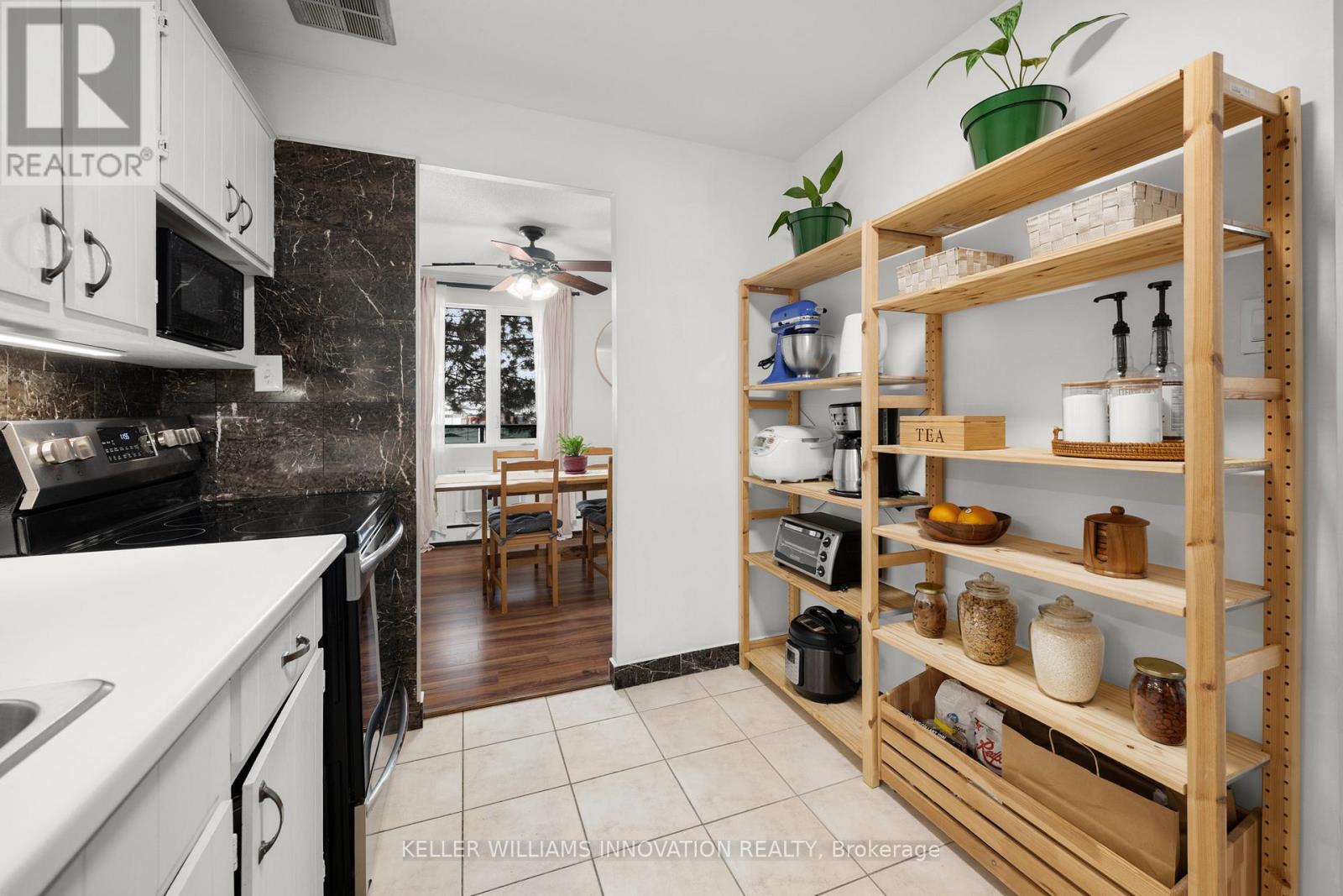 #203 279 CHANDLER DRIVE - 14