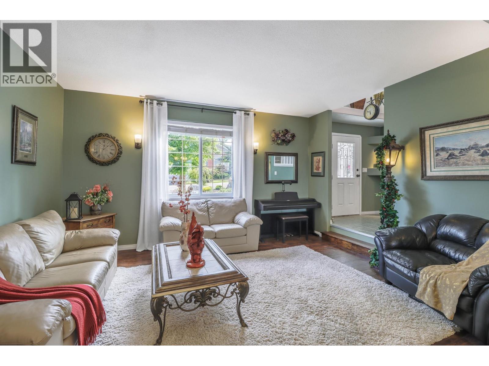 1715 15TH Avenue S, Cranbrook