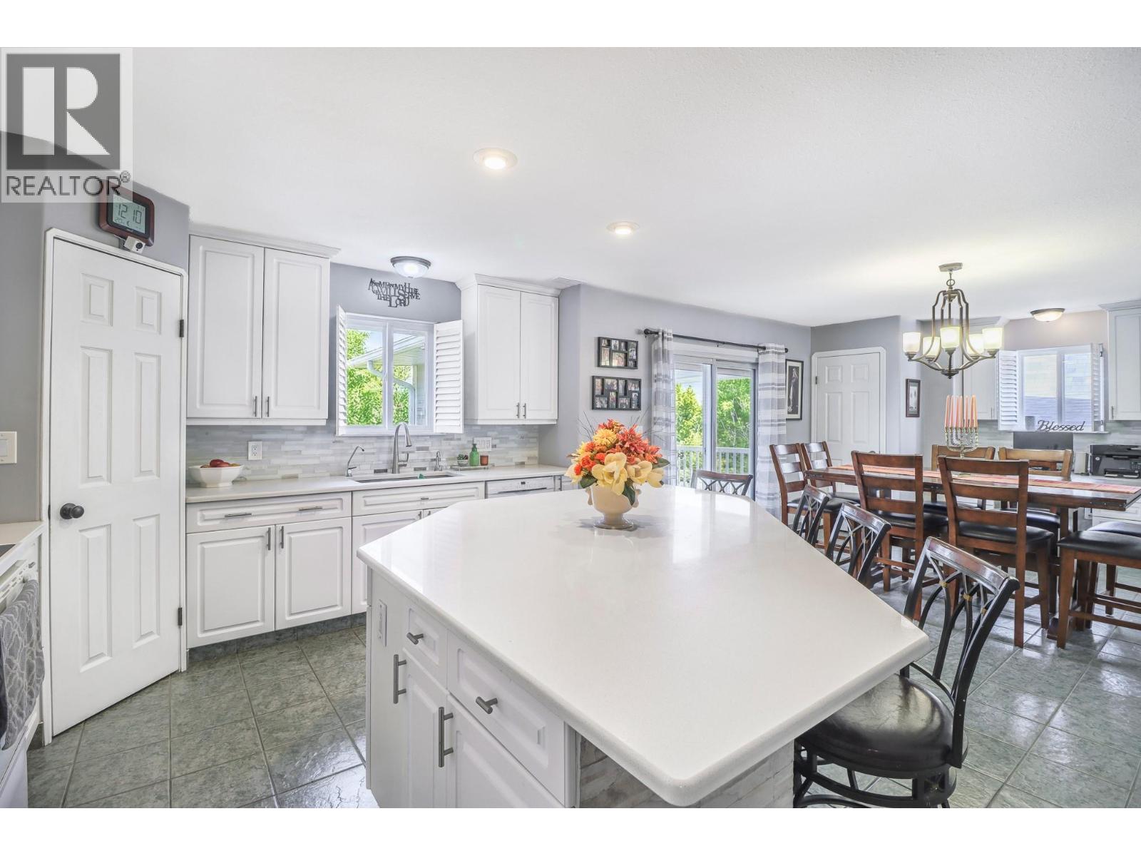 1715 15TH Avenue S, Cranbrook