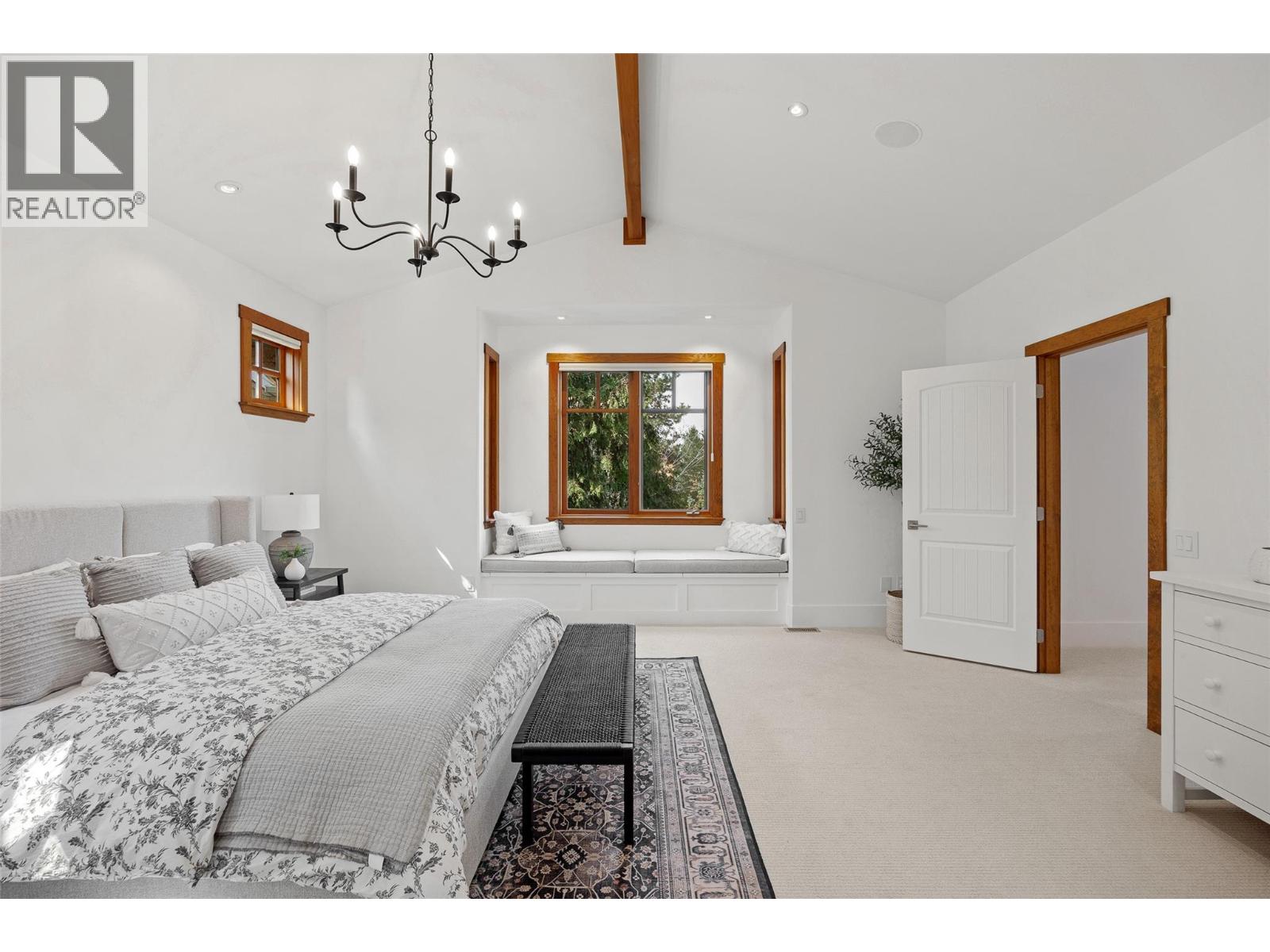  1786 Mid Ridge Court, Kelowna