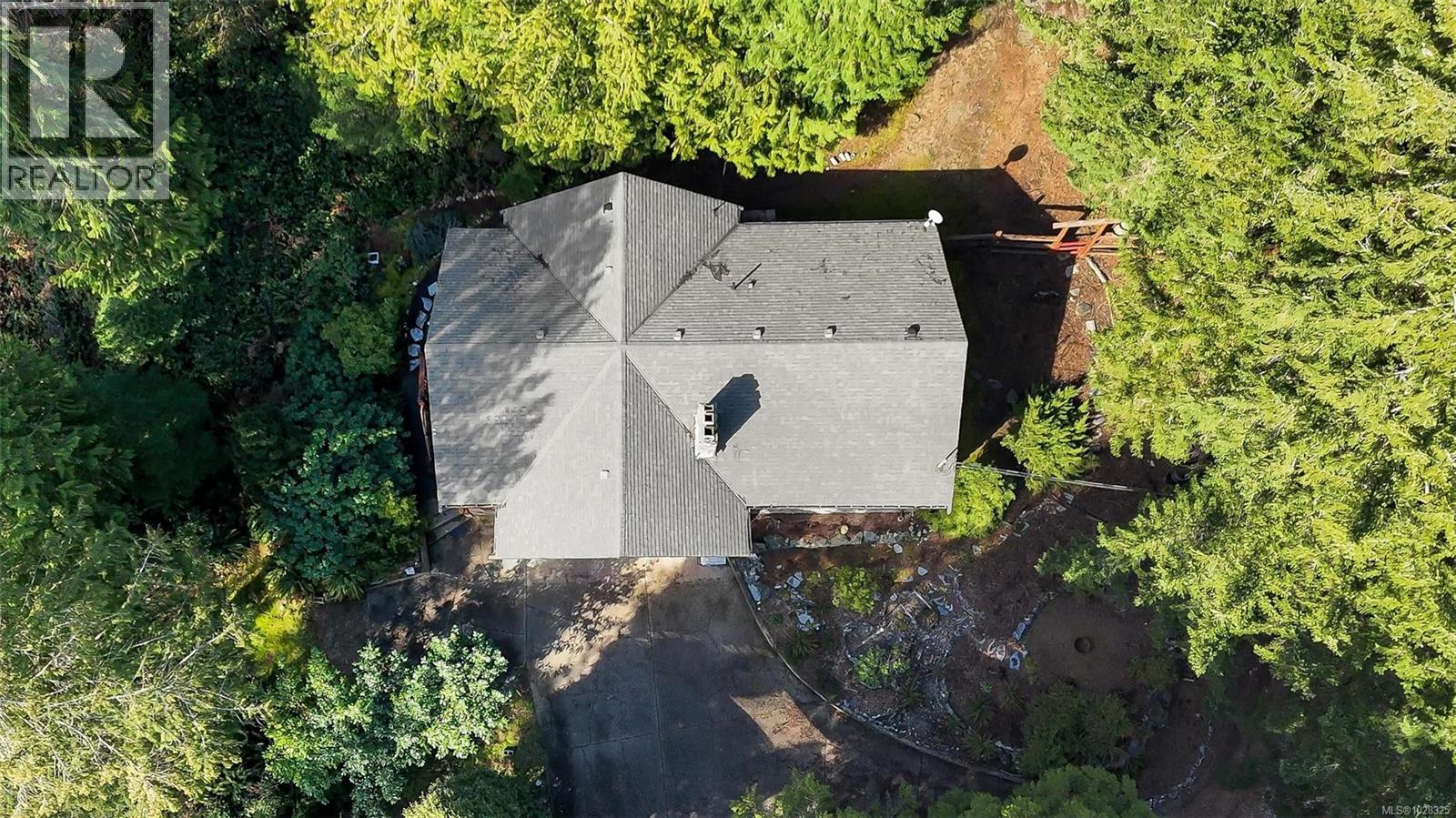 7248 Indian Rd - 2