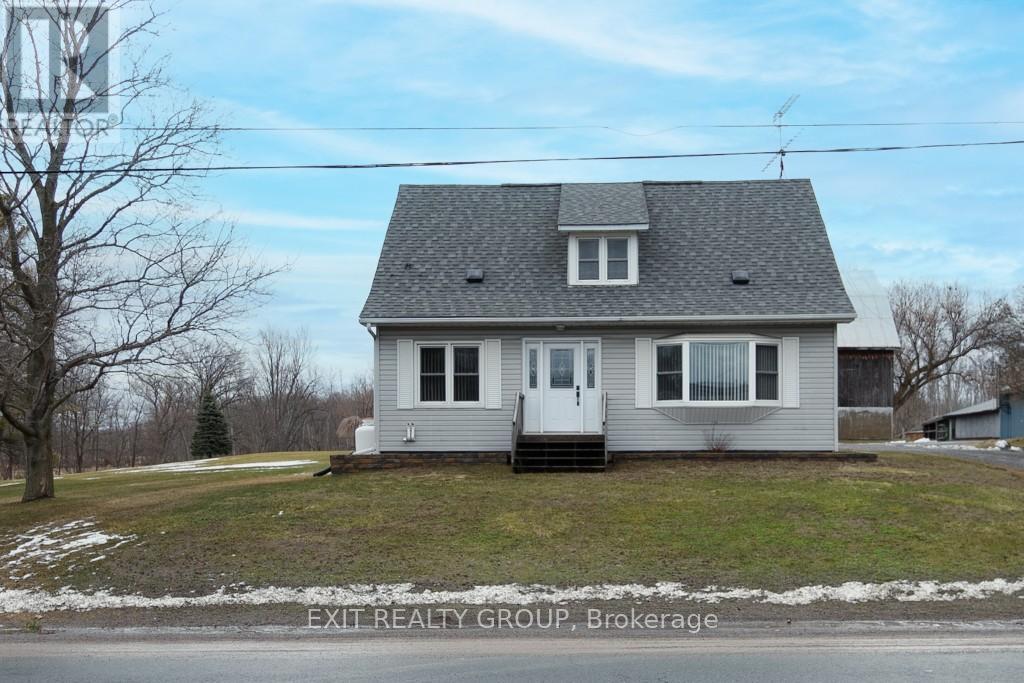 2775 COUNTY RD 40 - 1