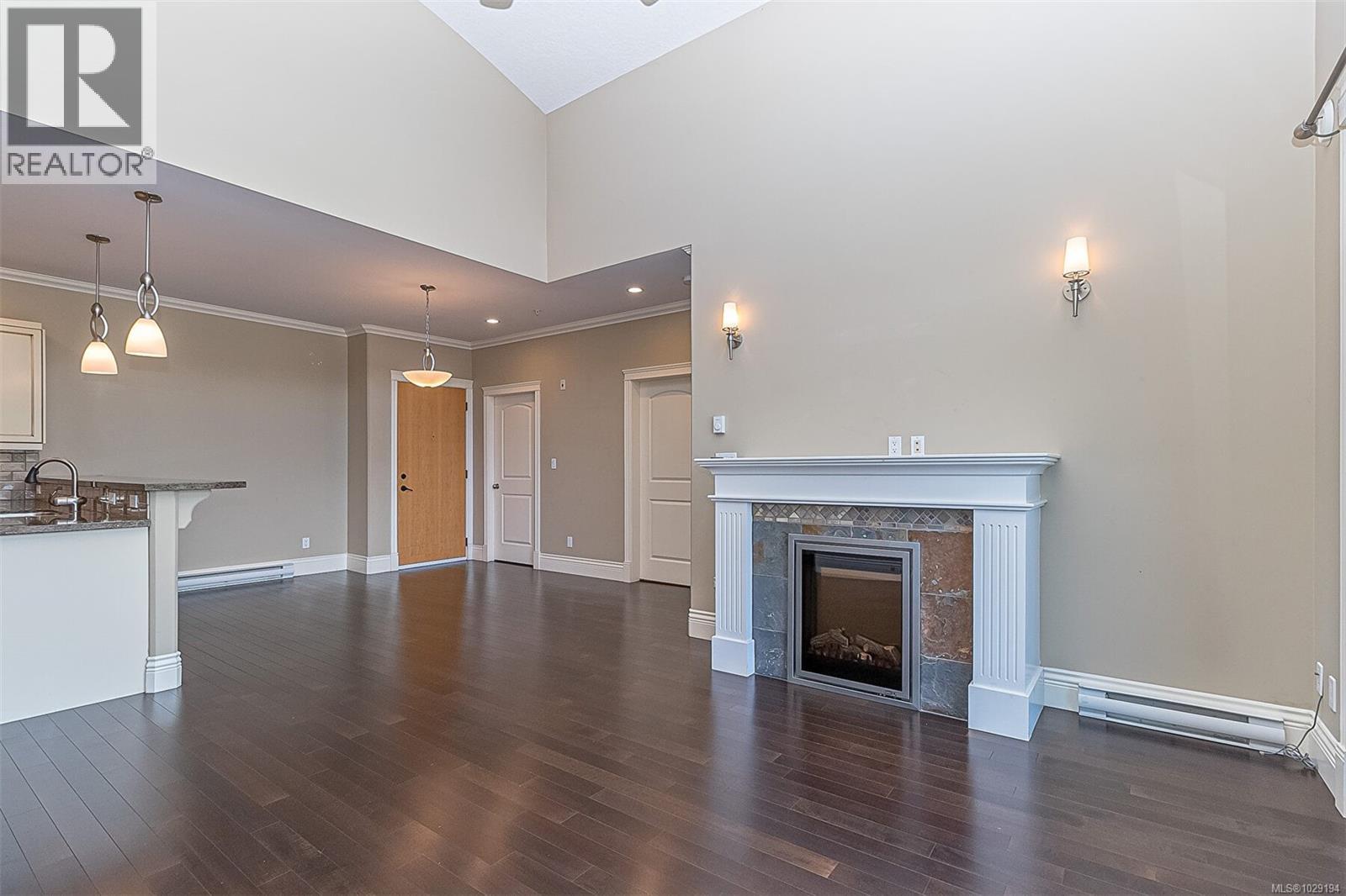 402 755 Goldstream Avenue, Langford