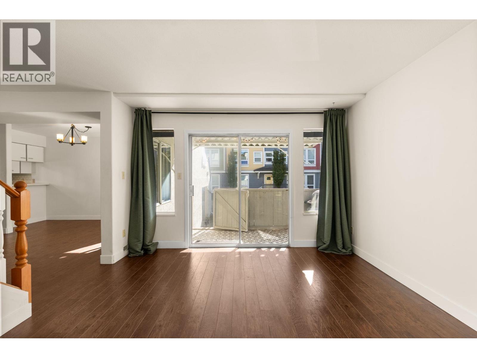 #5-4890 48 Avenue, Ladner