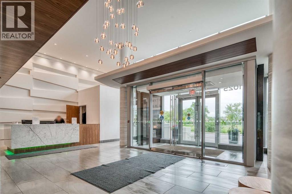 Single Family House for Sale in    Avenue SW Downtown West End Calgary 