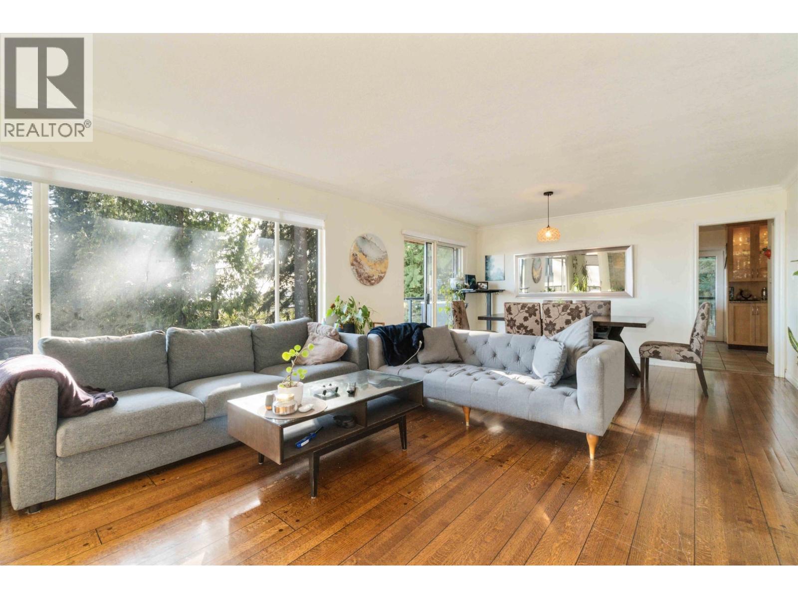 5189 MADEIRA COURT, North Vancouver