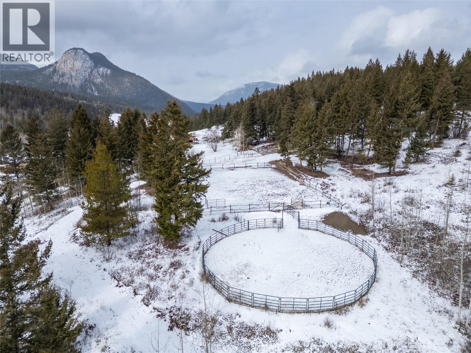 2865 HALE-VINNIE Road, Kamloops