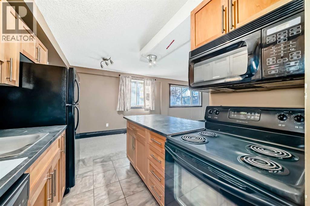 Single Family House for Sale in    Avenue SW Beltline Calgary 