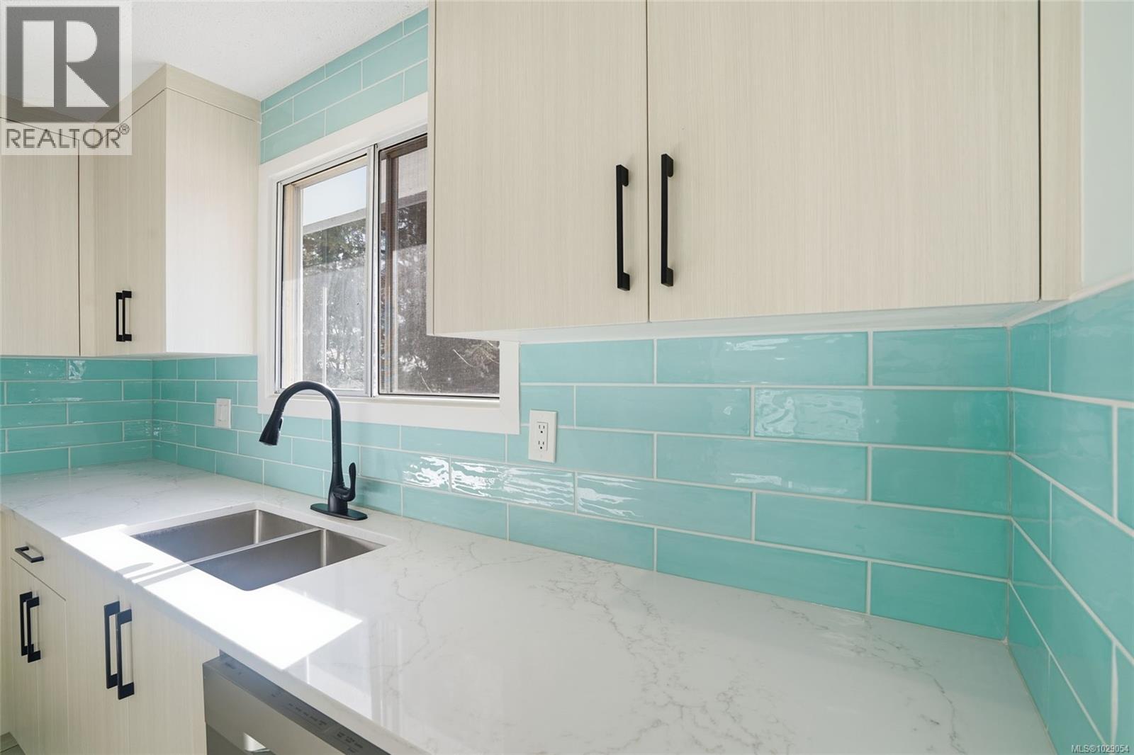 3528 HAMMOND BAY RD - 28